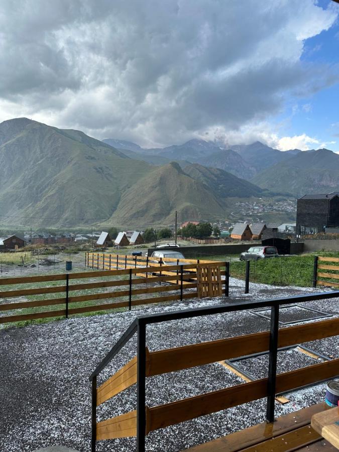 Lonely Mountain Vila Kazbegi Exterior foto