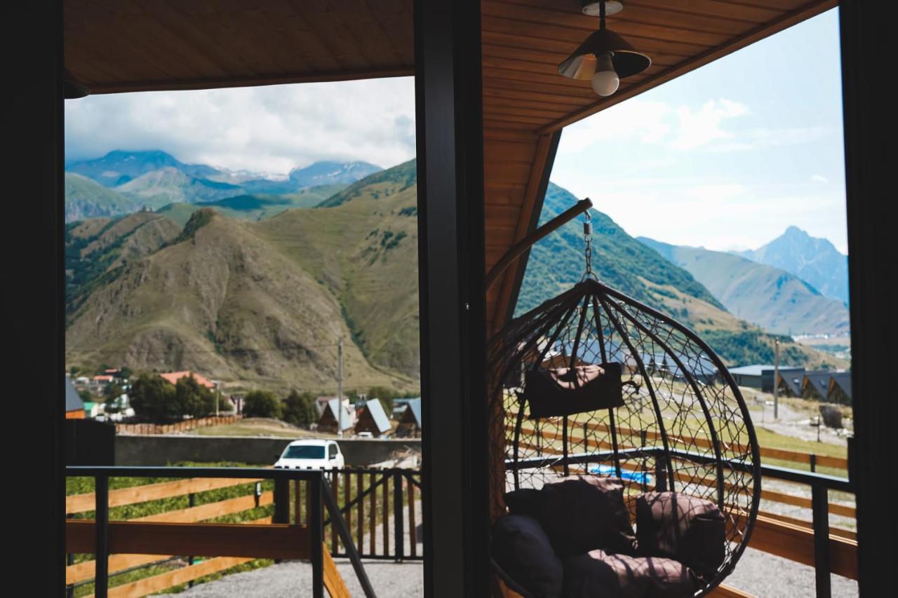 Lonely Mountain Vila Kazbegi Exterior foto